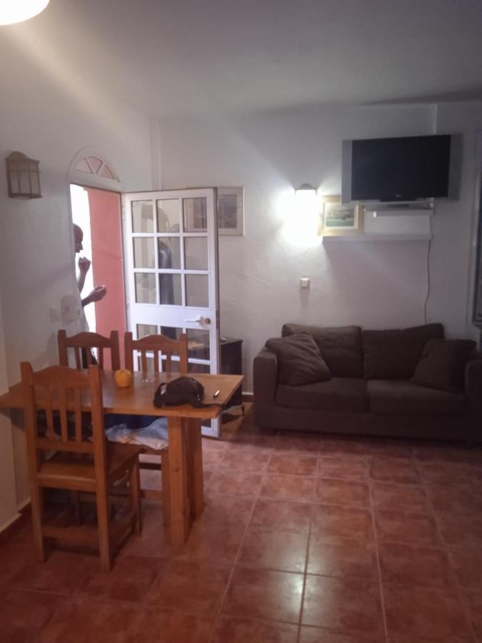 Facinas Iris Apartment Bagian luar foto